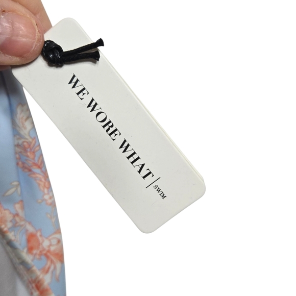 WE WORE WHAT Brooklyn One Piece Floral Halogen Blue Swim Suit Size Med NWT - Picture 3 of 6